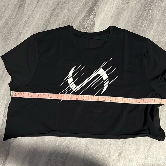 TLF Lift Oversized Gym Crop Tee Black & White Large raw edge - Picture 12 of 14